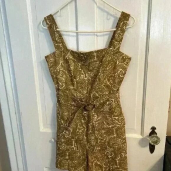 NWT House of Harlow 1960’s Romper Paisley Ivory Linen Blend Belted - Picture 1 of 3